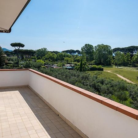 Appartement Attico Di Torsten à Torre del Lago Puccini Extérieur photo